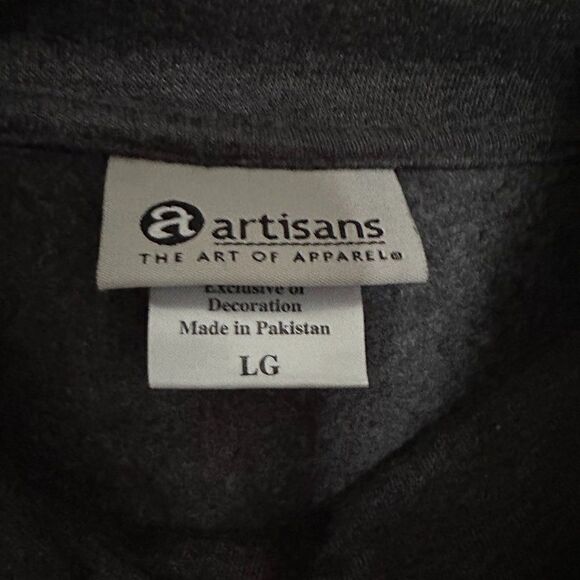 NWOT Hatteras Island Sweatshirt - Picture 2 of 3